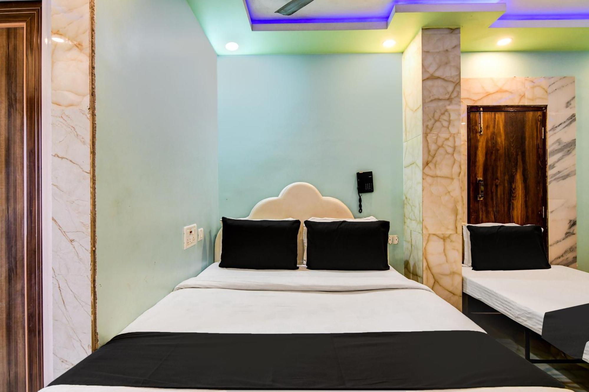 Super Collection O Raj Guest House Near Kolkata Airport Gauripur  Ngoại thất bức ảnh