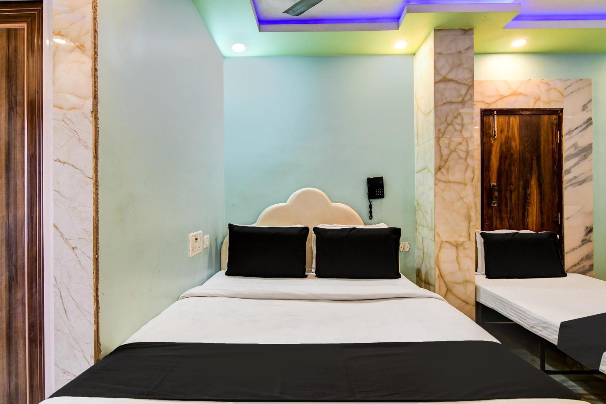 Super Collection O Raj Guest House Near Kolkata Airport Gauripur  Ngoại thất bức ảnh