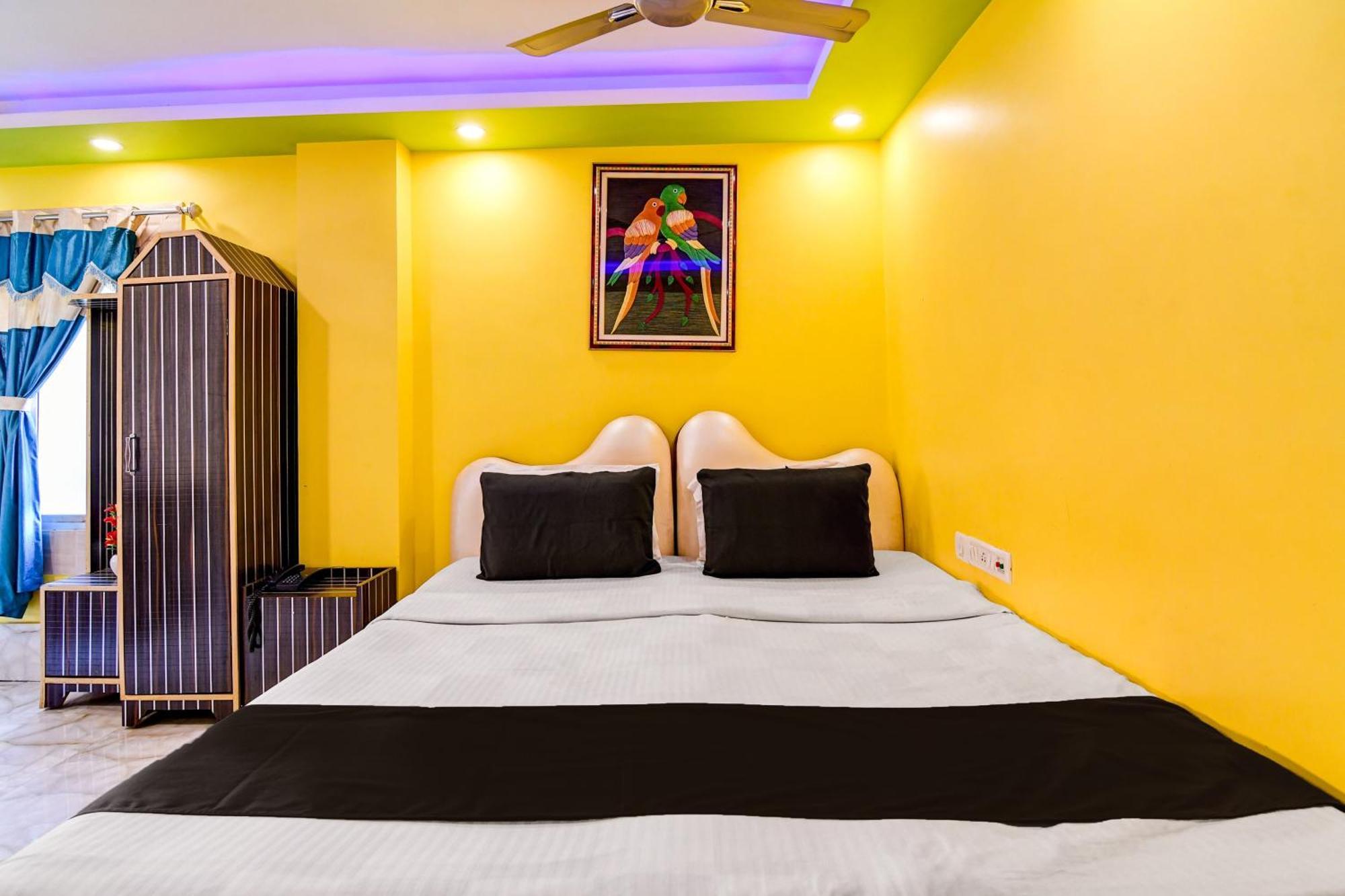 Super Collection O Raj Guest House Near Kolkata Airport Gauripur  Ngoại thất bức ảnh